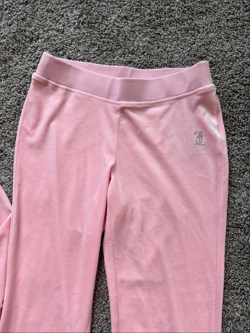 Juicy Couture Pink Velour Cropped Hoodie - Picture 4 of 5
